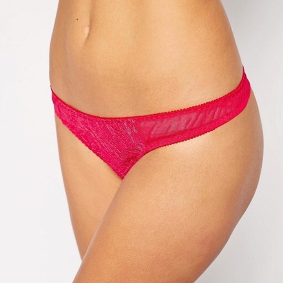 NEW ASOS Boudoir Lace Balconette Bra and Thong Set - Picture 4 of 6